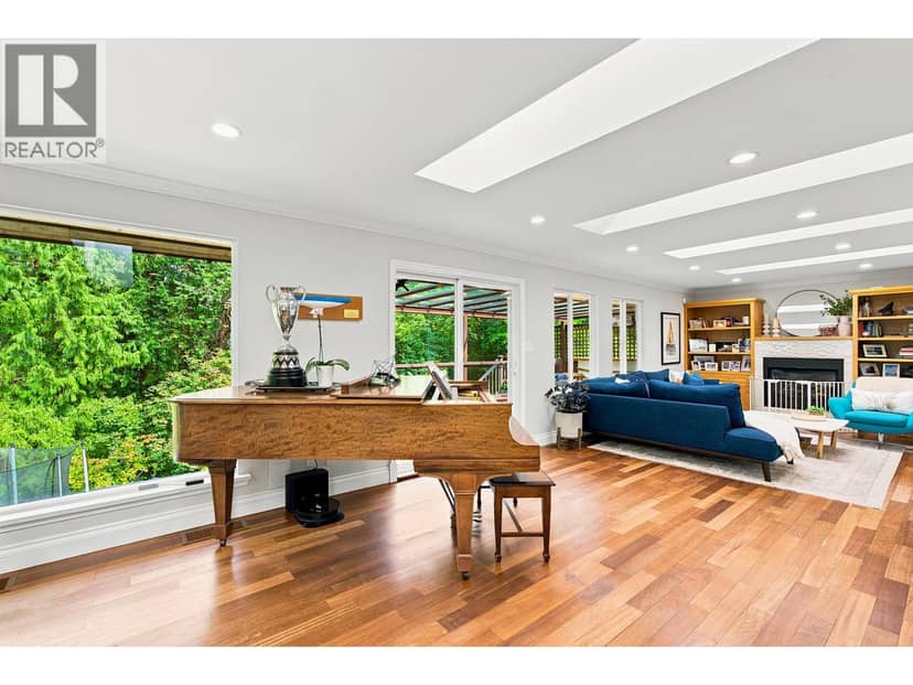 2360 MACKAY AVENUE, North Vancouver, photo 5