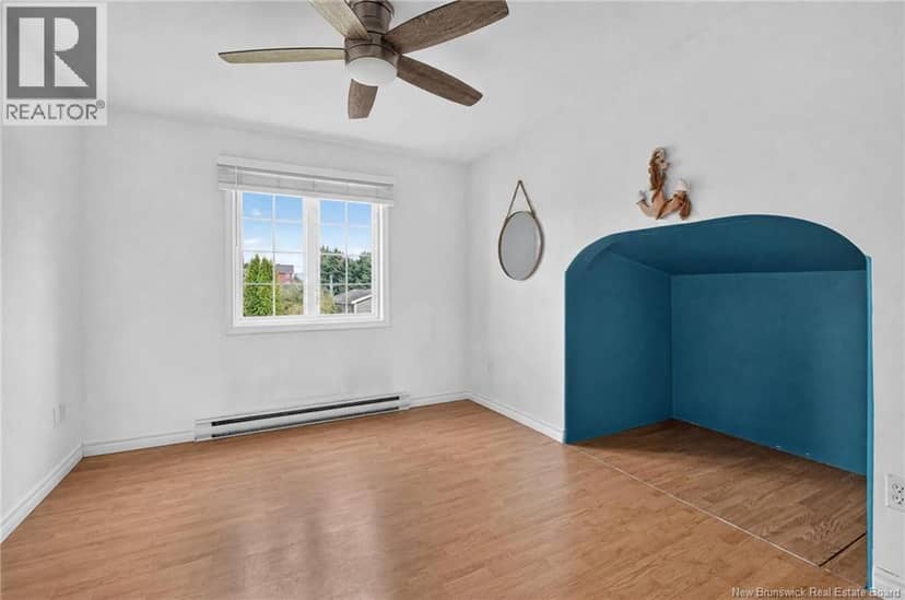 218 Riverside Drive — photo 34 of 40