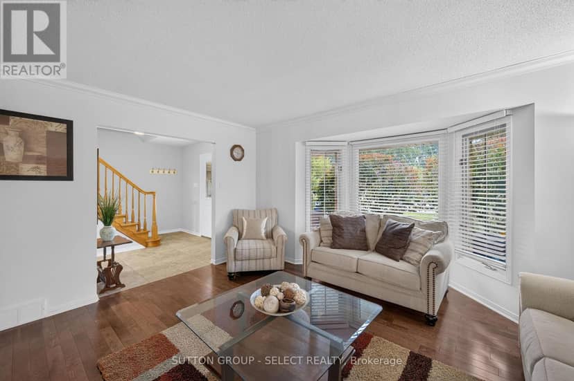 384 Eastcastle Place — photo 18 of 40