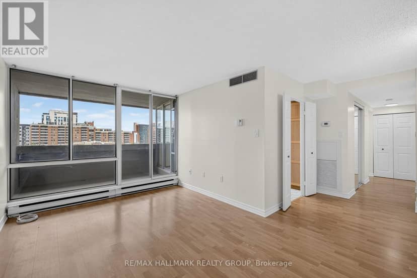 901 - 530 Laurier Avenue W — photo 3 of 33