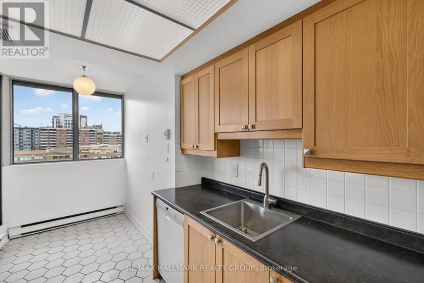 901 - 530 Laurier Avenue W — photo 9 of 33