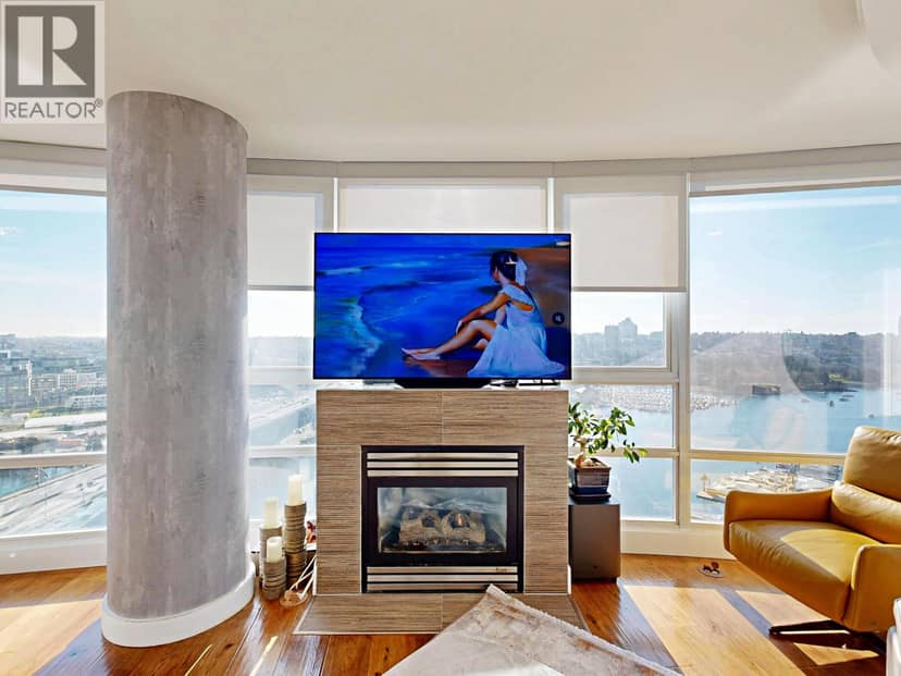 2706 1033 MARINASIDE CRESCENT, Vancouver, photo 2