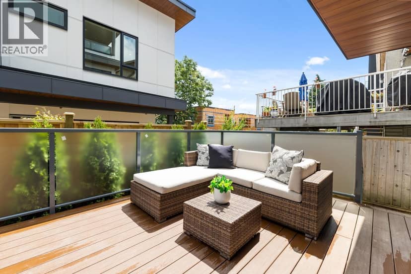 B 4260 SOPHIA STREET, Vancouver, photo 3