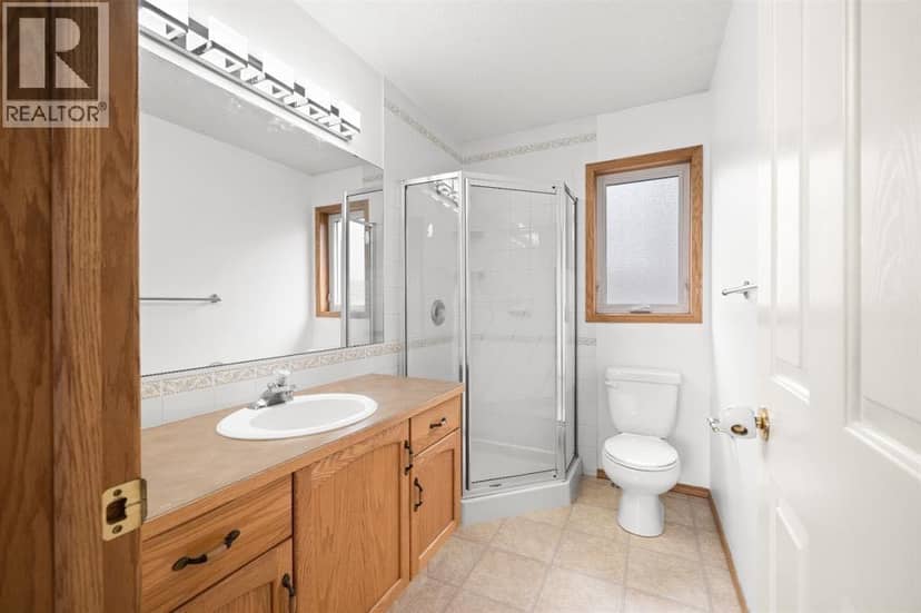 41 Bow Ridge Drive, Cochrane, photo 8