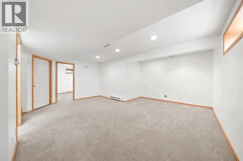 41 Bow Ridge Drive — photo 17 of 23