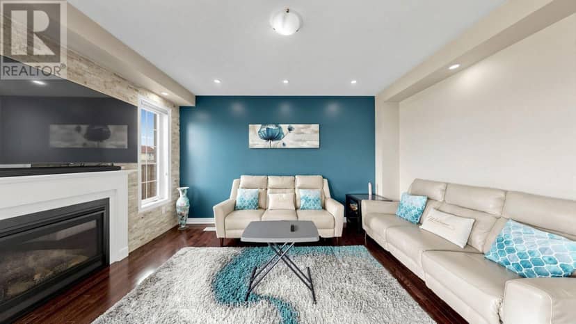 18 Oconnor Crescent — photo 13 of 40