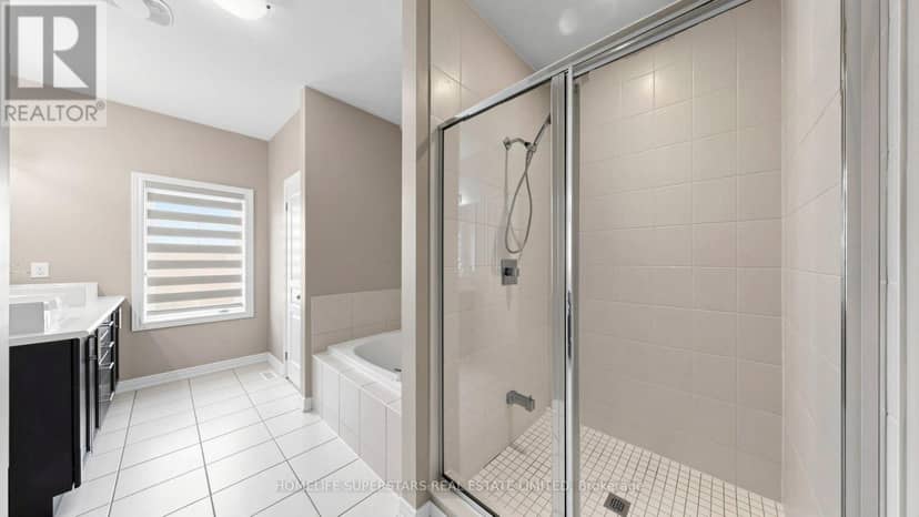 18 Oconnor Crescent — photo 26 of 40