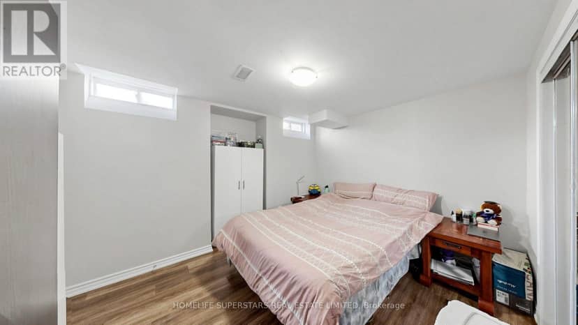 18 Oconnor Crescent — photo 34 of 40