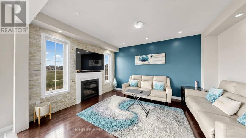 18 Oconnor Crescent — photo 9 of 40