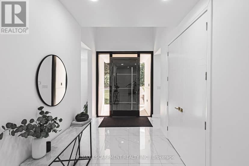 4511 Guelph Line, Burlington, photo 3