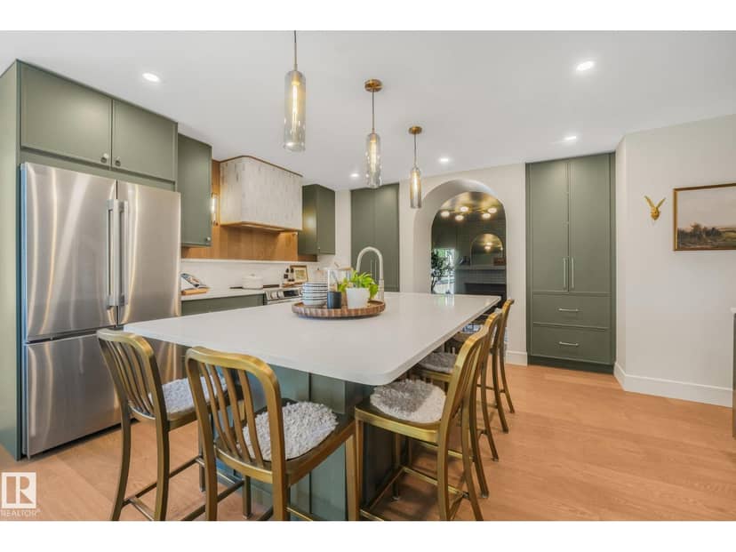 2031 104A ST NW — photo 14 of 40