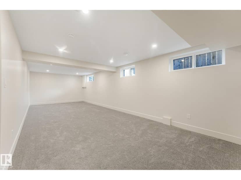 2031 104A ST NW — photo 39 of 40