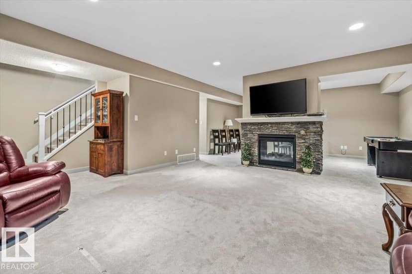 647 Cantor Ld SW — photo 28 of 40