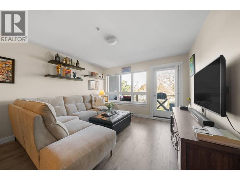 208 4815 55B STREET, Delta, photo 2