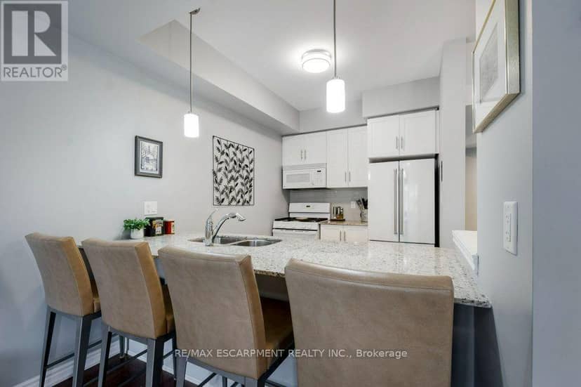 38 - 377 Glancaster Road — photo 11 of 30