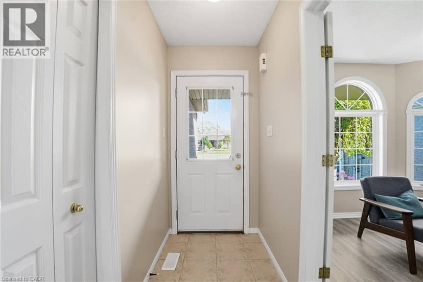 26 KELLY Court, Guelph, photo 7
