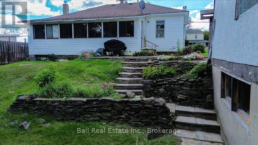 5608 County Road 620 Road, Wollaston, photo 5