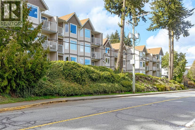 107 9916 Daniel St, Chemainus