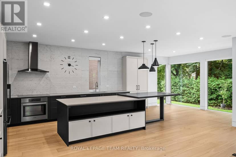 2118 Westbourne Avenue — photo 9 of 40