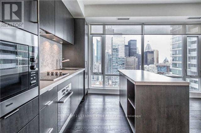 2909 - 21 Widmer Street — photo 8 of 20