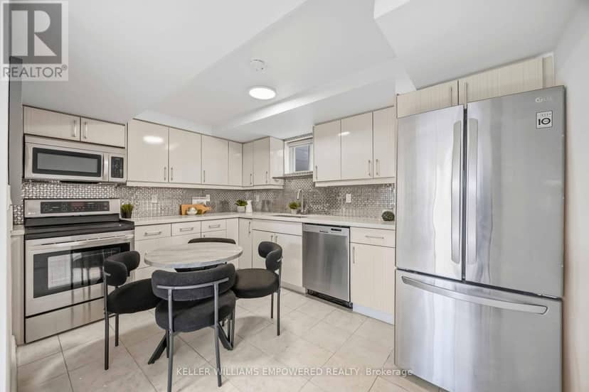 112 Kingslake Road — photo 23 of 31