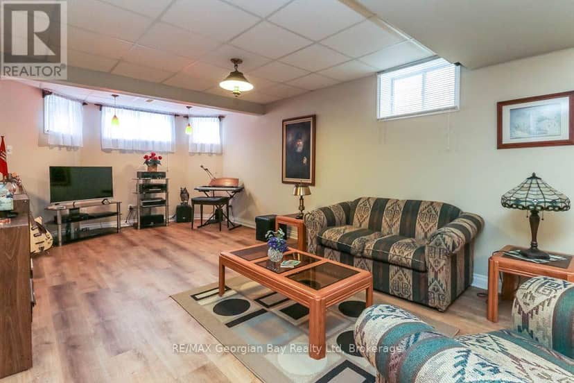 947 Montreal Street — photo 23 of 40