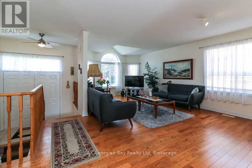947 Montreal Street — photo 7 of 40