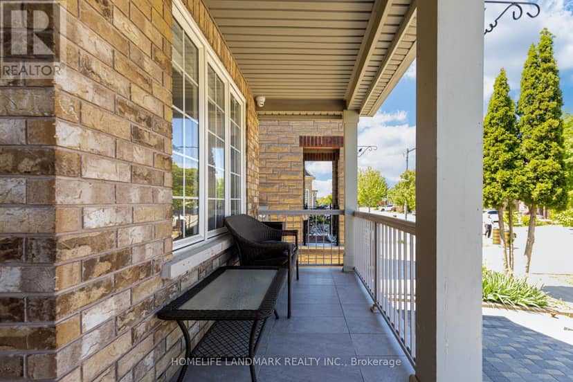 111 Knowles Drive, Toronto, photo 3