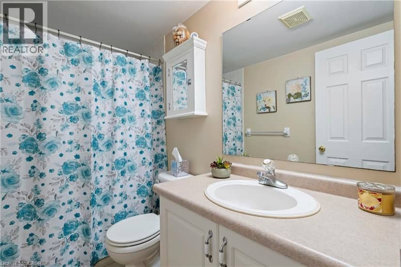 2737 KING Street E Unit# 45 — photo 15 of 40