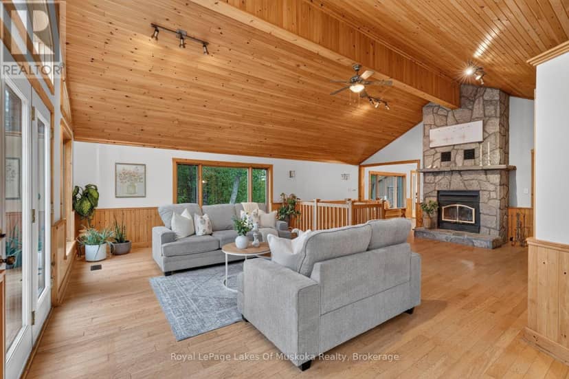 1020 East Walker Lake Drive, Lake of Bays, photo 7