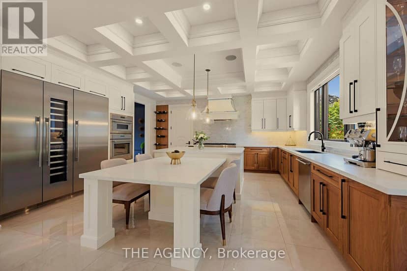 1529 Venetia Drive — photo 10 of 40