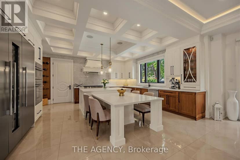 1529 Venetia Drive — photo 15 of 40