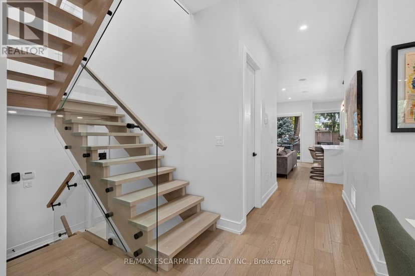 73 Elma Street — photo 12 of 40