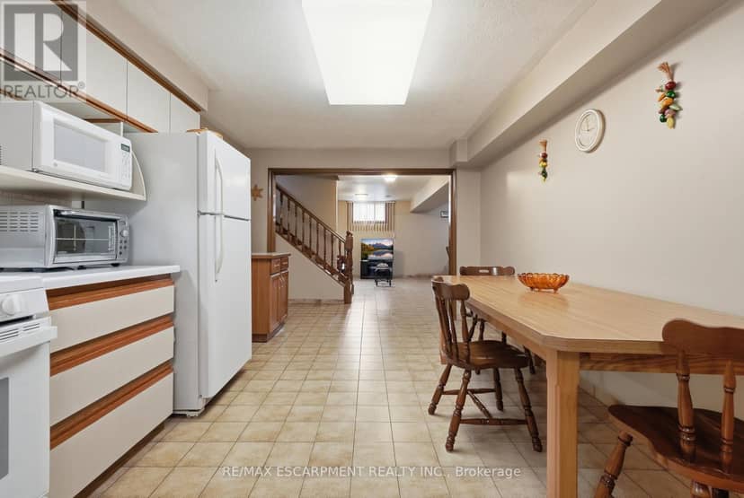7 Vinehill Drive — photo 39 of 40