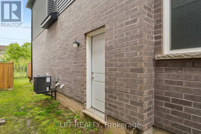217 Louise Street — photo 26 of 26