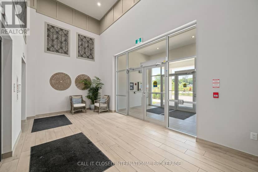 416 - 100 The Promenade, Central Elgin, photo 3