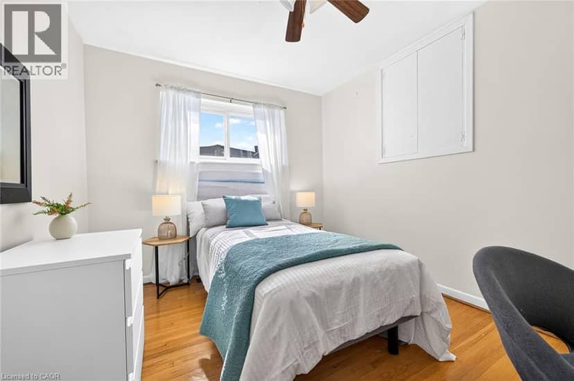 1308 REDBANK Crescent — photo 17 of 27
