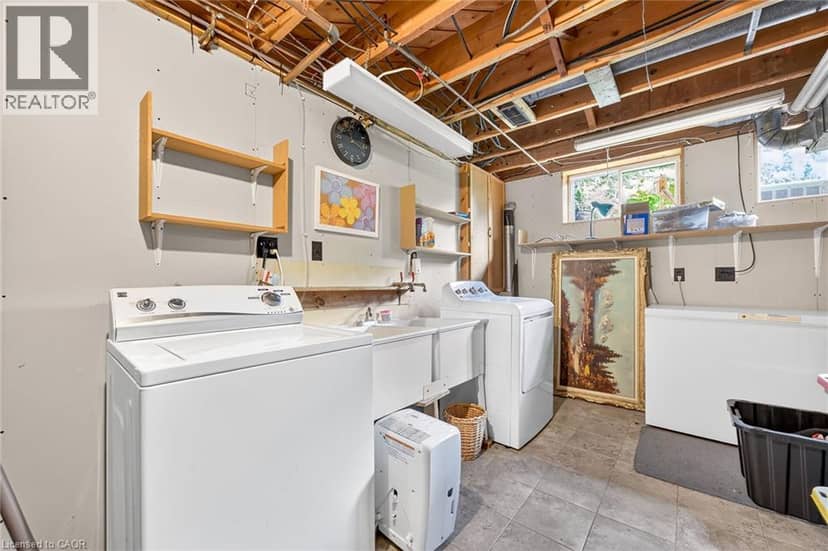 1308 REDBANK Crescent — photo 21 of 27