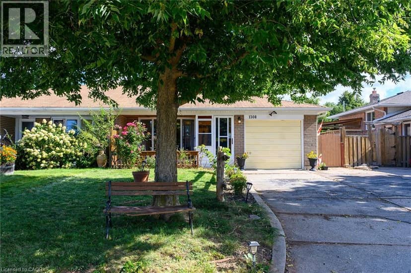 1308 REDBANK Crescent — photo 25 of 27