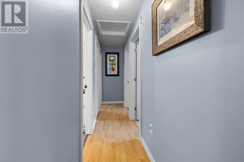 59 Vail Court — photo 18 of 40