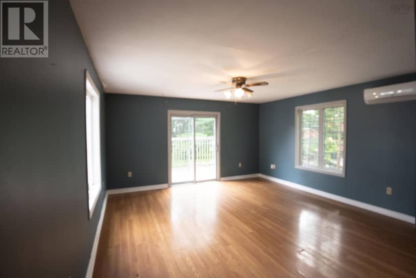 58 Jackson Road — photo 7 of 10