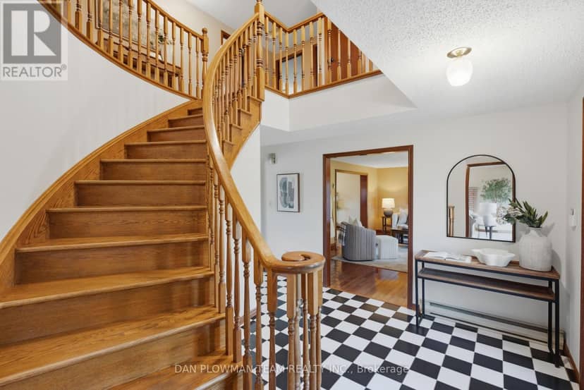 4451 Ganaraska Road — photo 5 of 40