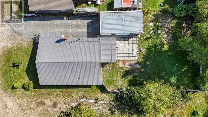 449 Adelaide Street, Espanola, photo 6