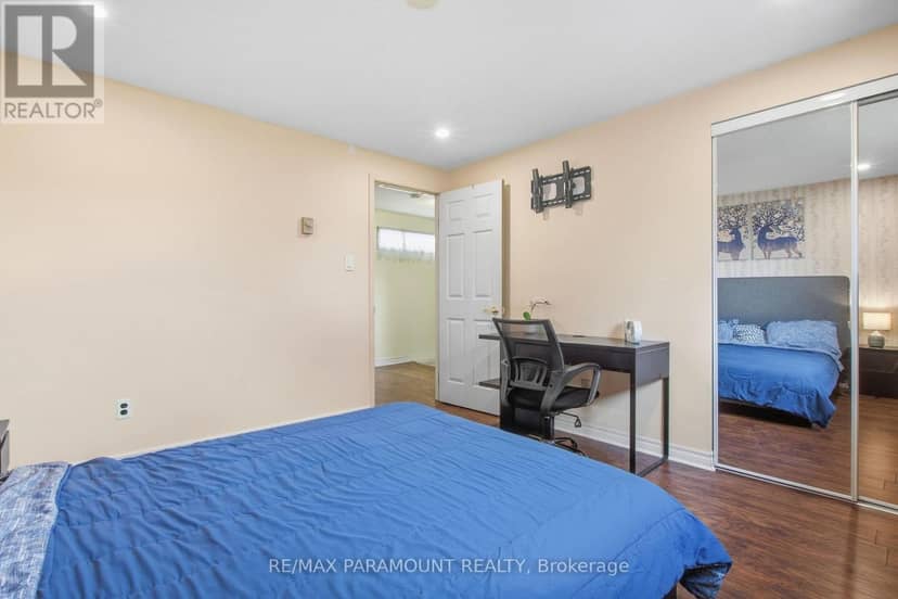 16 Gleneaden Court — photo 28 of 40