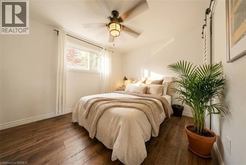 382 CEDAR Drive — photo 17 of 37