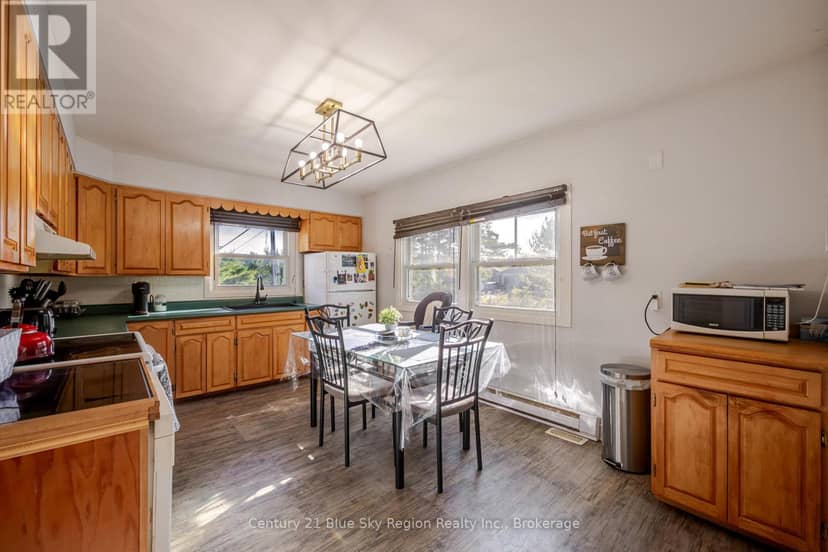 334 Macpherson Drive, East Ferris, photo 4
