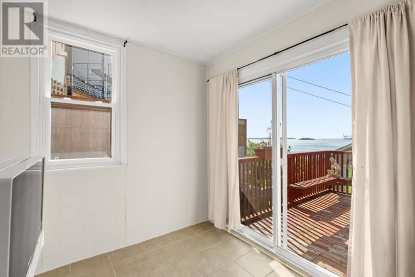 13 Fairbanks Street — photo 20 of 39