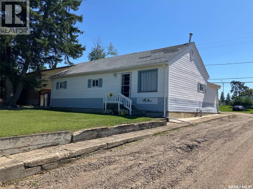 604 Railway AVENUE W, Nipawin, photo 2