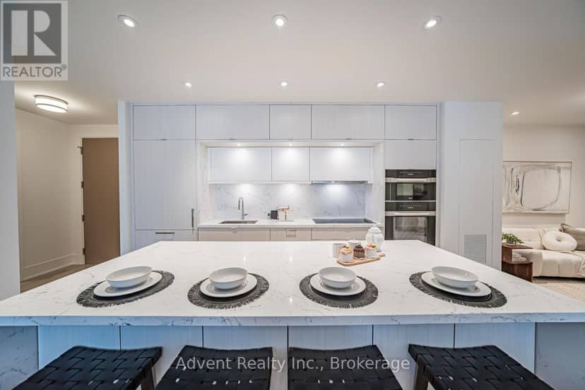 103 - 397 Royal Orchard Boulevard — photo 16 of 40