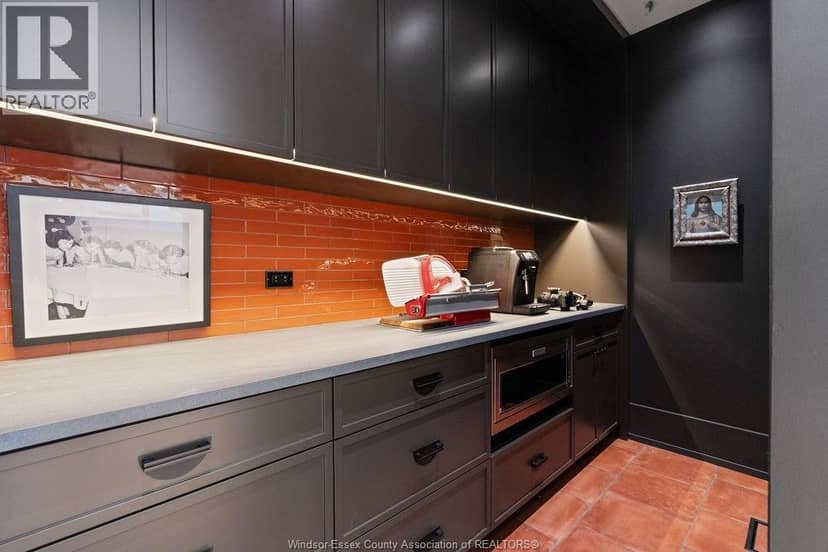 267 Elmgrove Drive — photo 24 of 40